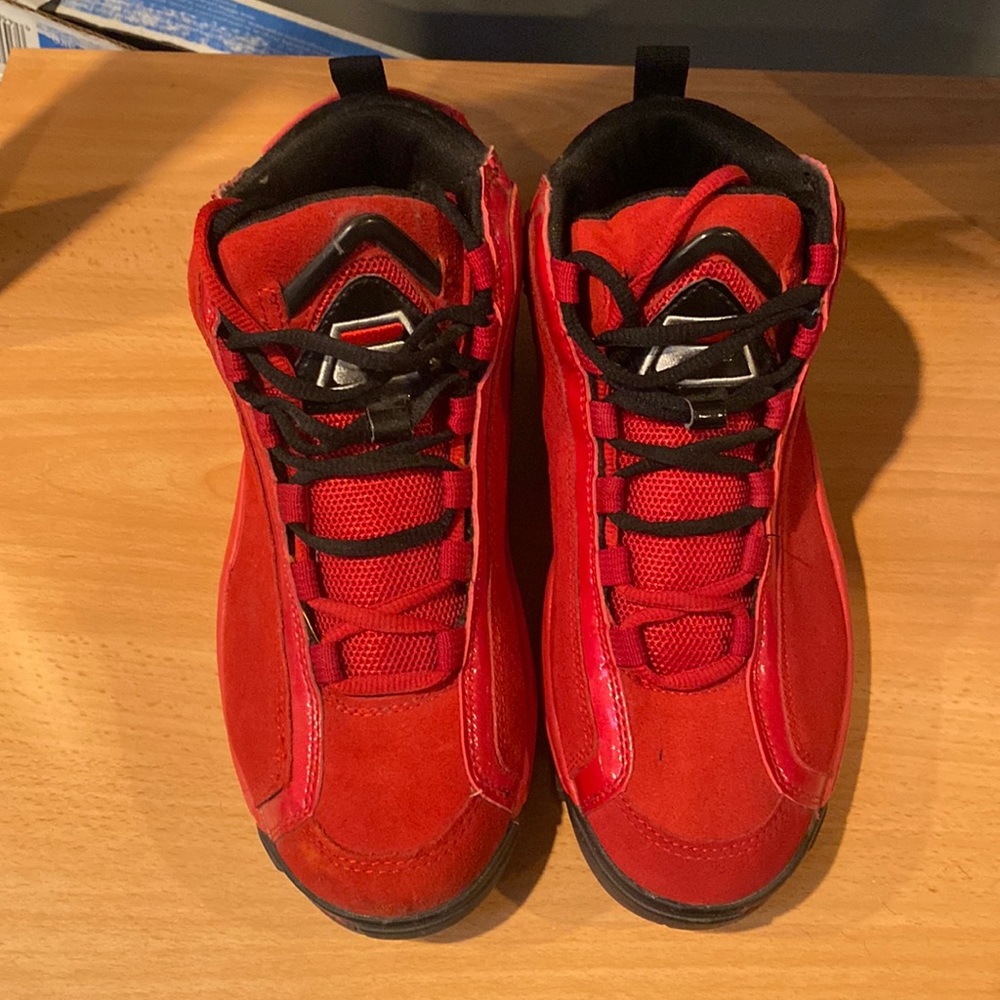 FILA 96 RED SUEDE GRANT HILL RARE